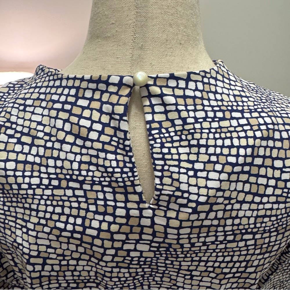 J.McLaughlin Geo Print Stretch Sheath Dress – Navy/Beige – Size S - Picture 7 of 10